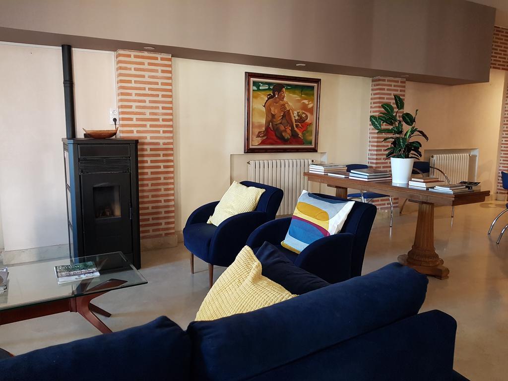 Hostal Santa Maria Cacabelos  Dış mekan fotoğraf